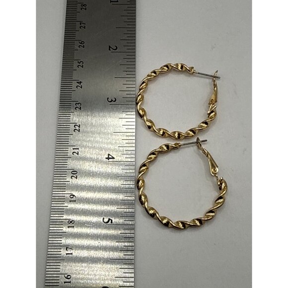 Twisted Gold Tone Hoop Earrings With Latch Back Closure Lightweight Elegant - Picture 2 of 5